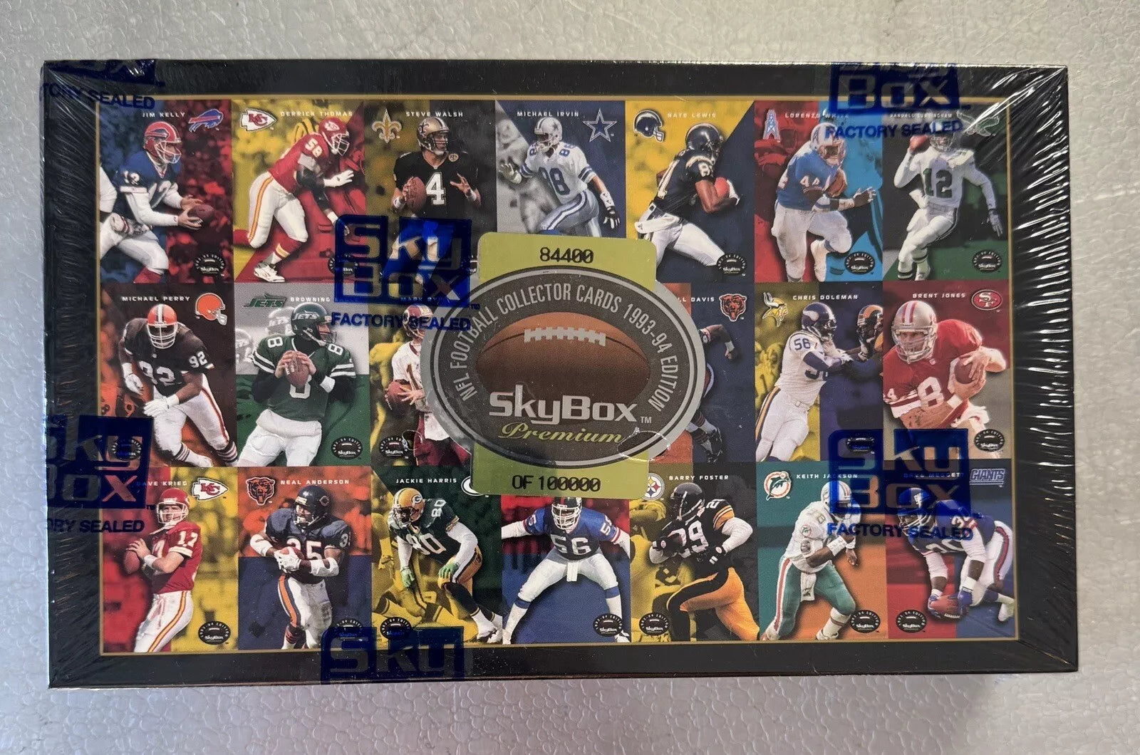 (1) One Pack - 1993-1994 SkyBox Premium NFL Football Trading - 10 Cards