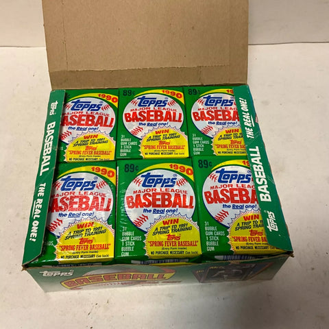 (1) One Pack - New Sealed 1990 TOPPS Cello MLB Baseball Trading Card Pack - 31 Cards